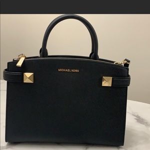 Micheal kors bag